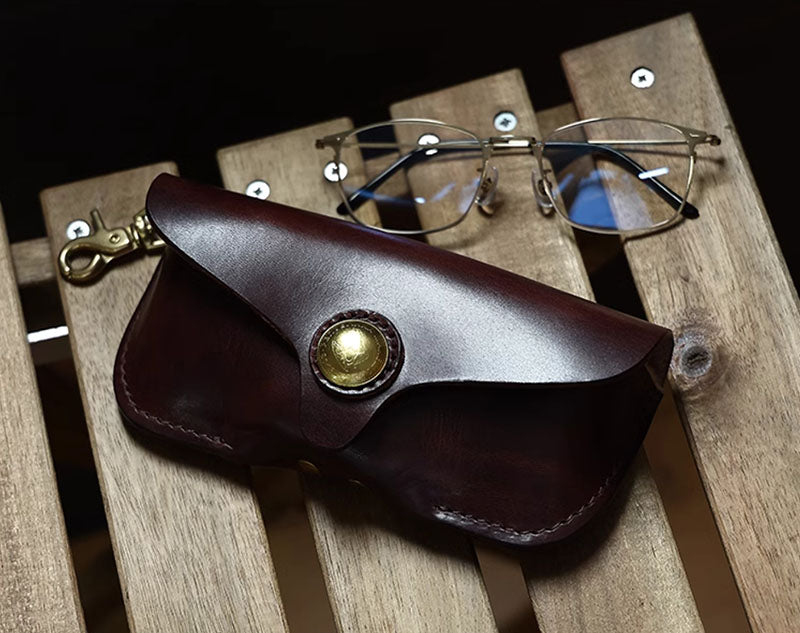 Retro Tanned Leather Glasses Case